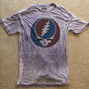 Grateful Dead graphic tee shirt